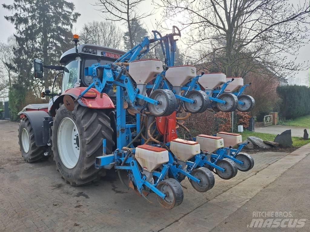 Monosem PNU 8 Přesné secí stroje