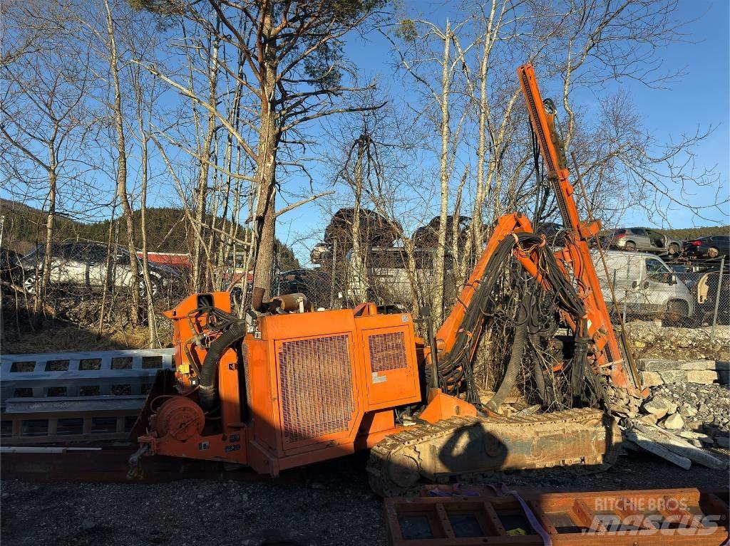 Tamrock Dino 500 Malé vrtací stroje