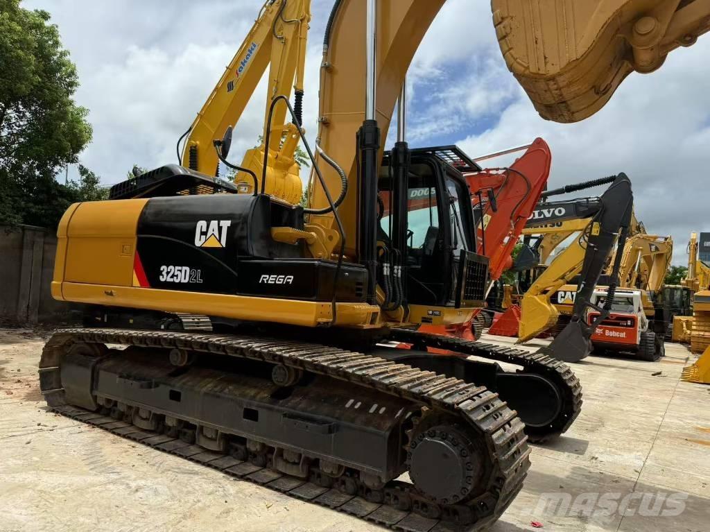CAT 325 D L Pásová rýpadla