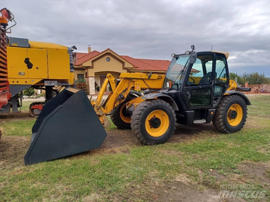 JCB 541-70 Teleskopické nakladače pro zemědělství