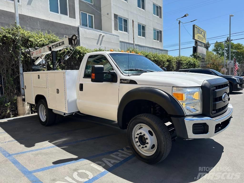 Ford F 550 SD Komunální / Multi-užitková vozidla