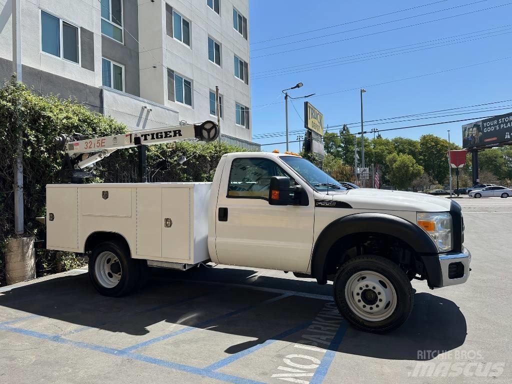 Ford F 550 SD Komunální / Multi-užitková vozidla