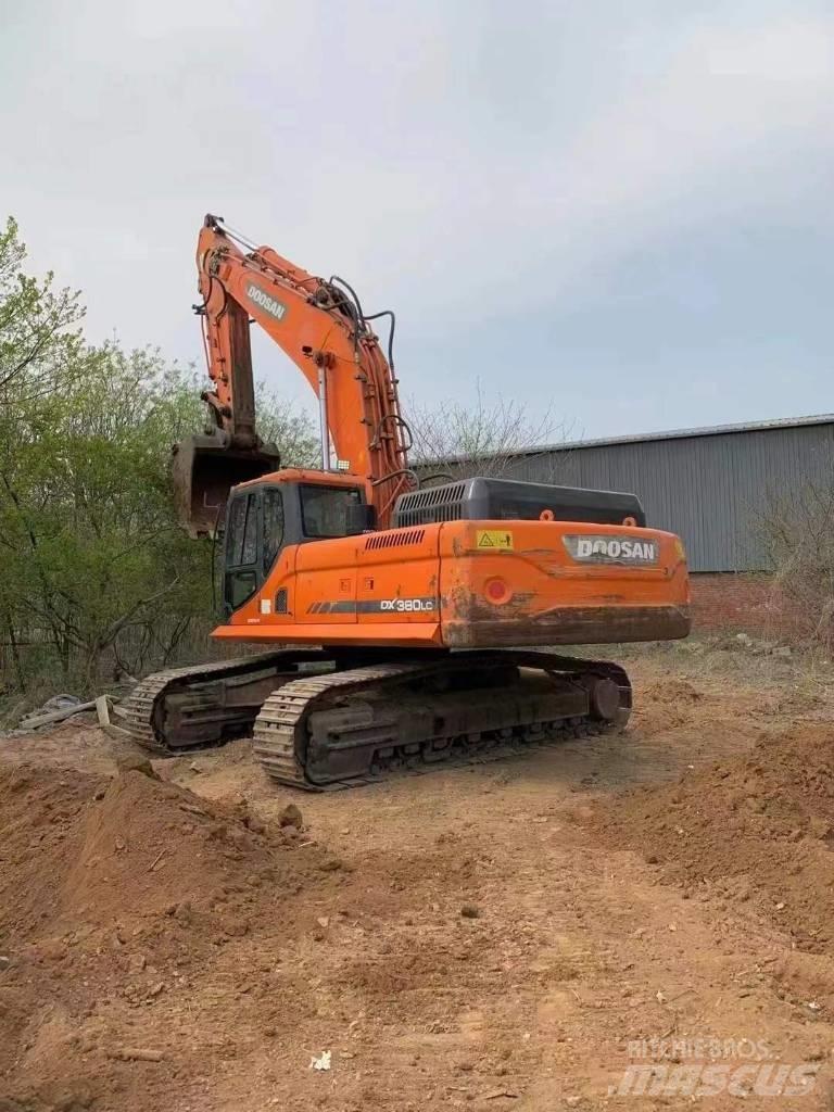 Doosan DX 380 LC Pásová rýpadla