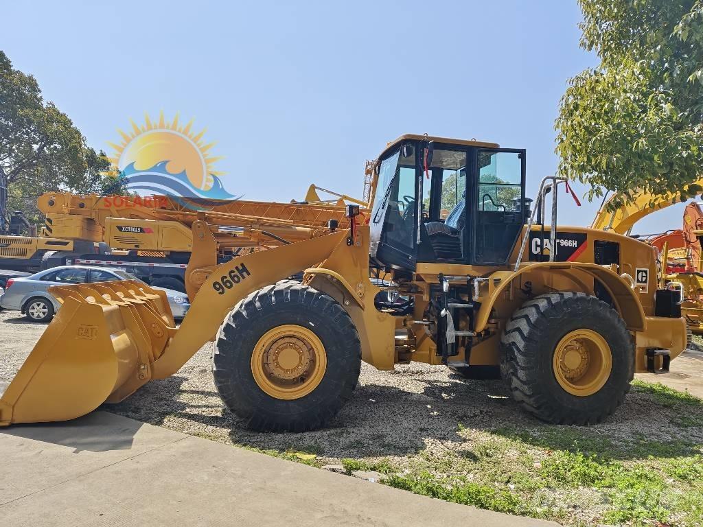 CAT 966 H Kolové nakladače