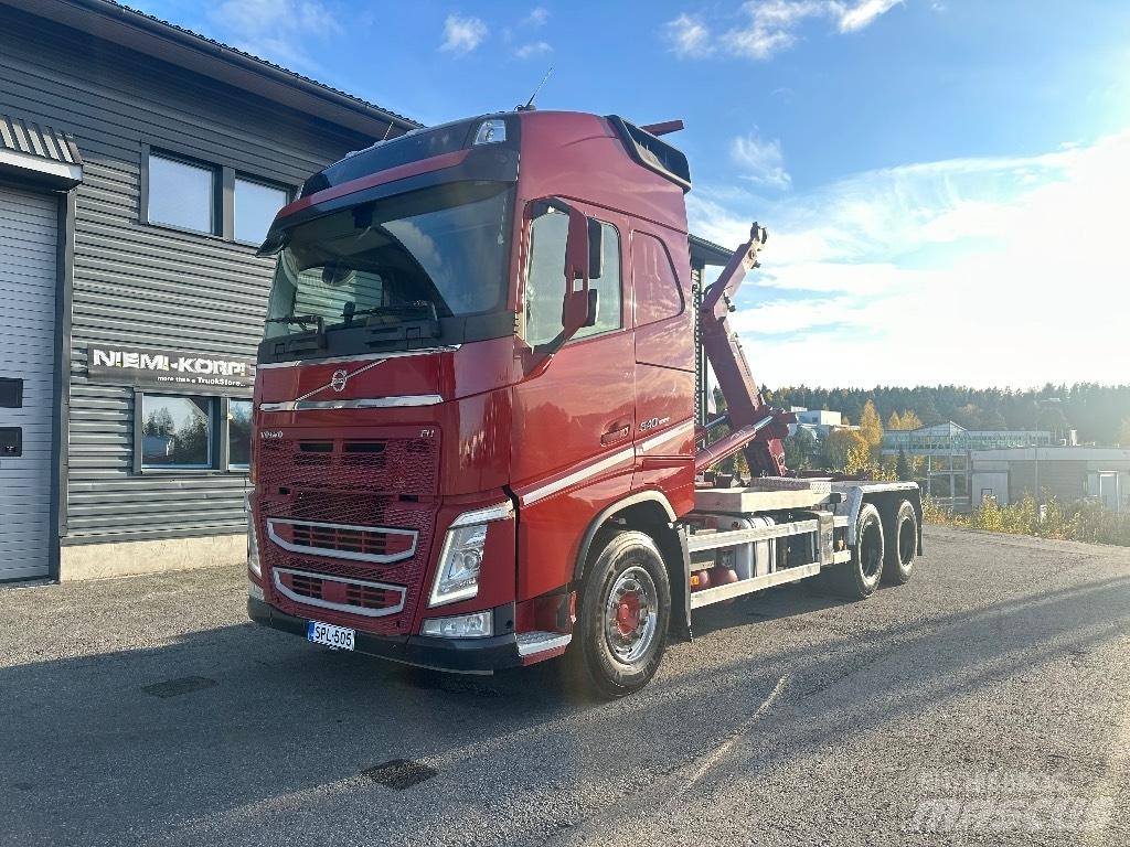 Volvo FH13 540 6x4 Hákový nosič kontejnerů