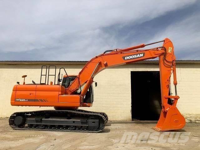 Doosan dx225 Pásová rýpadla