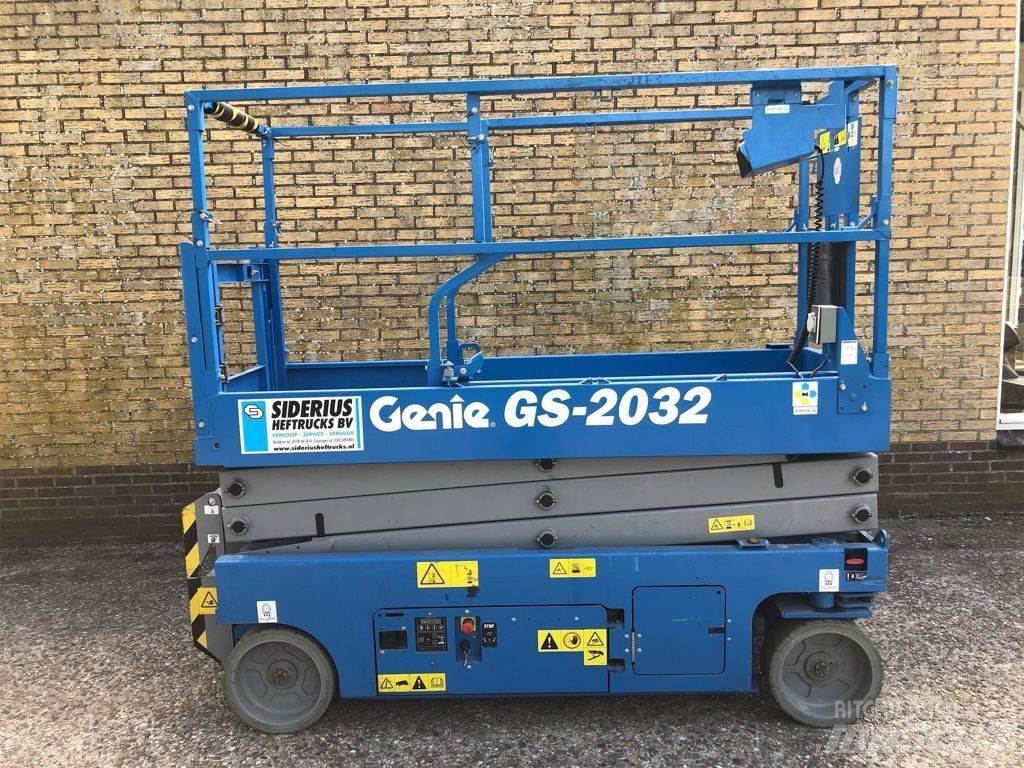 Genie GS2032 Nůžková zvedací plošina