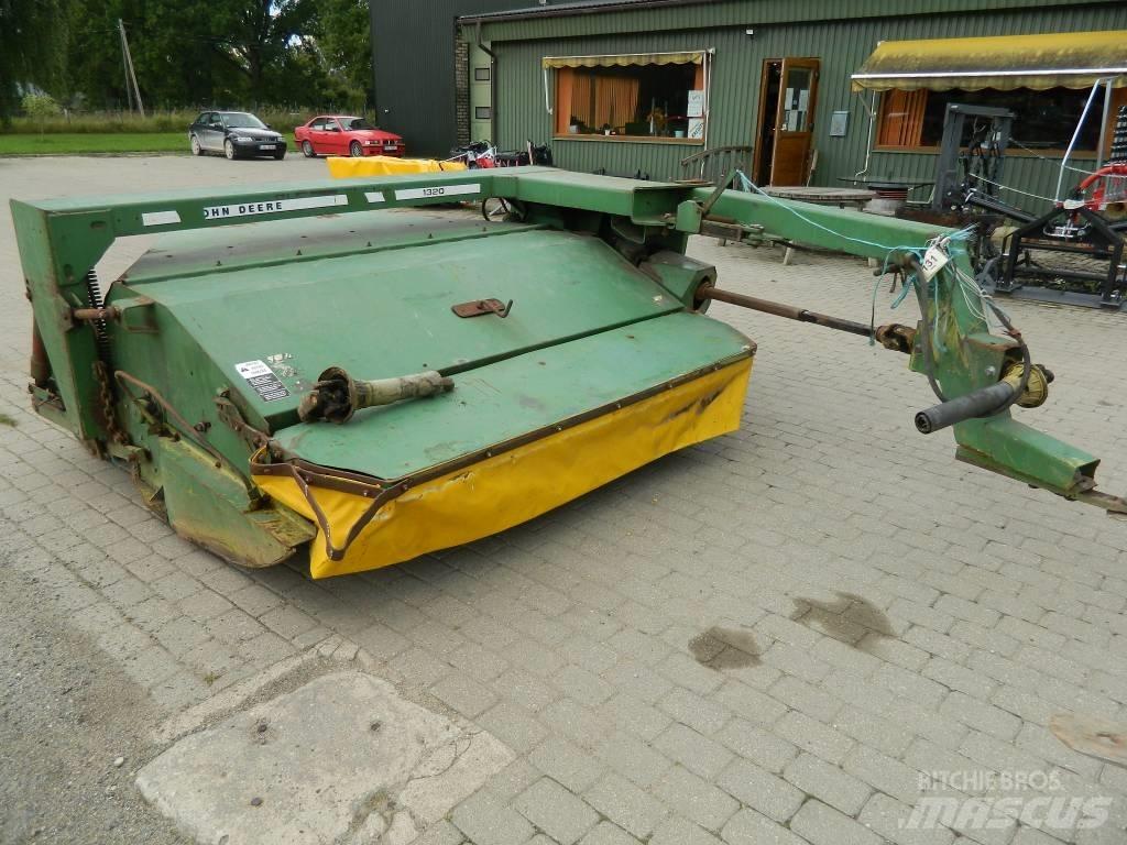 John Deere 1320 Kondicionér žacího stroje