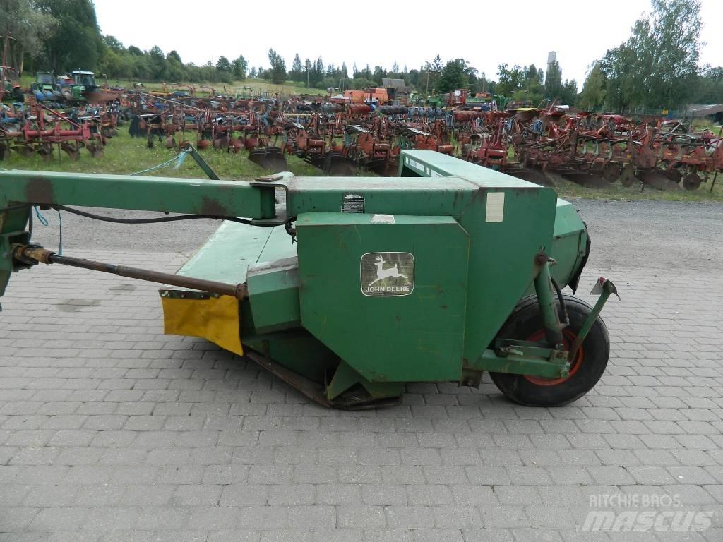 John Deere 1320 Kondicionér žacího stroje