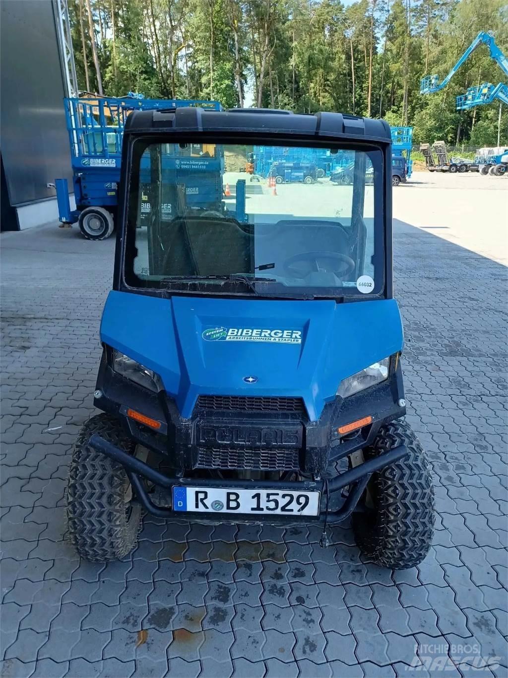 Polaris Ranger EV Další zvedače a plošiny