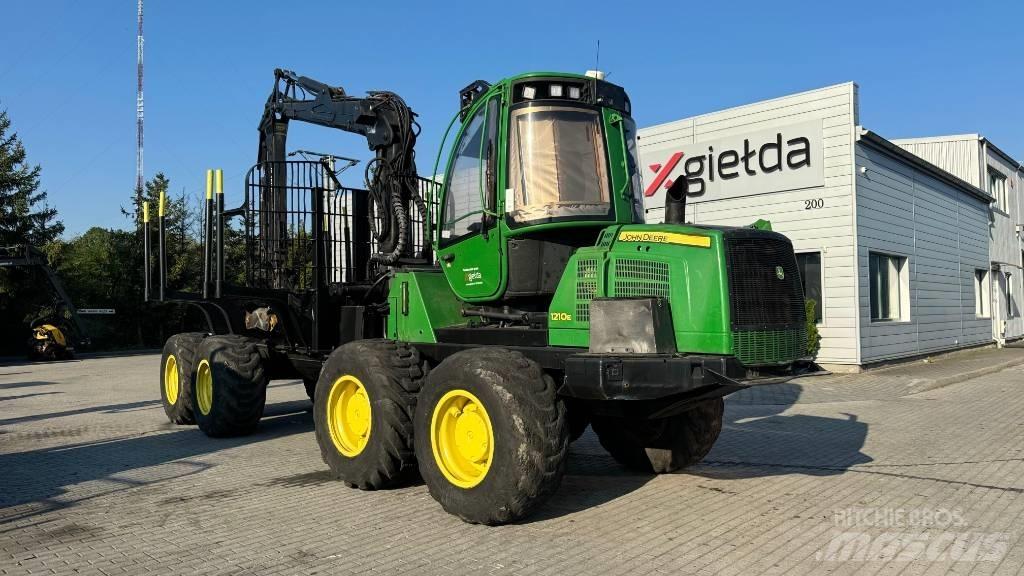 John Deere 1210 E Vyvážecí traktory