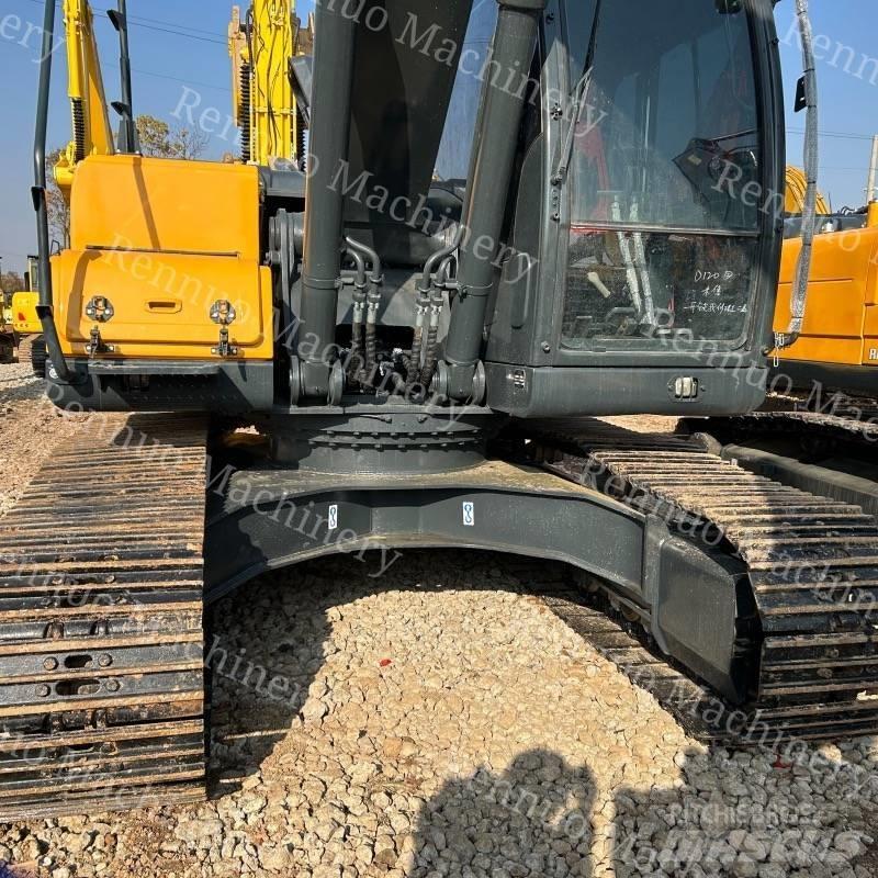 Hyundai 215VS Pásová rýpadla