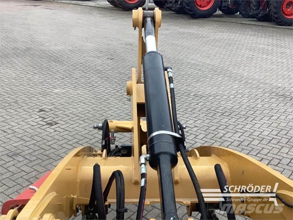  908 HL-14 Kolové nakladače