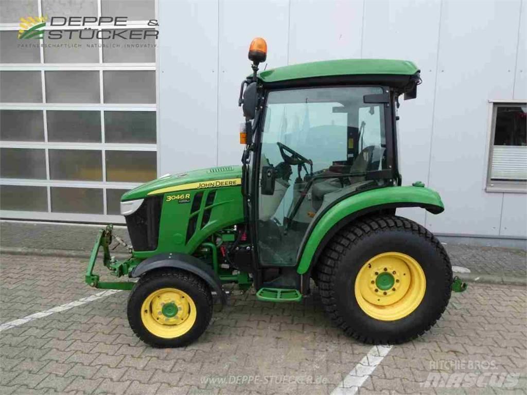 John Deere 3046R Kompaktní traktory