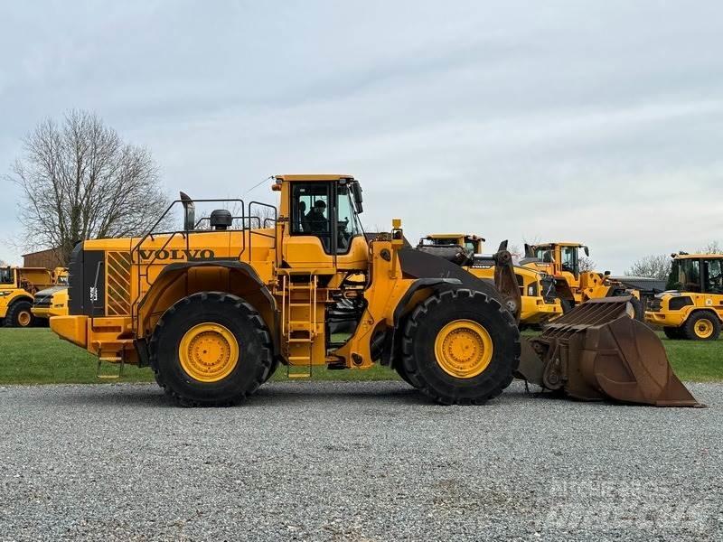 Volvo L 350 F Kolové nakladače
