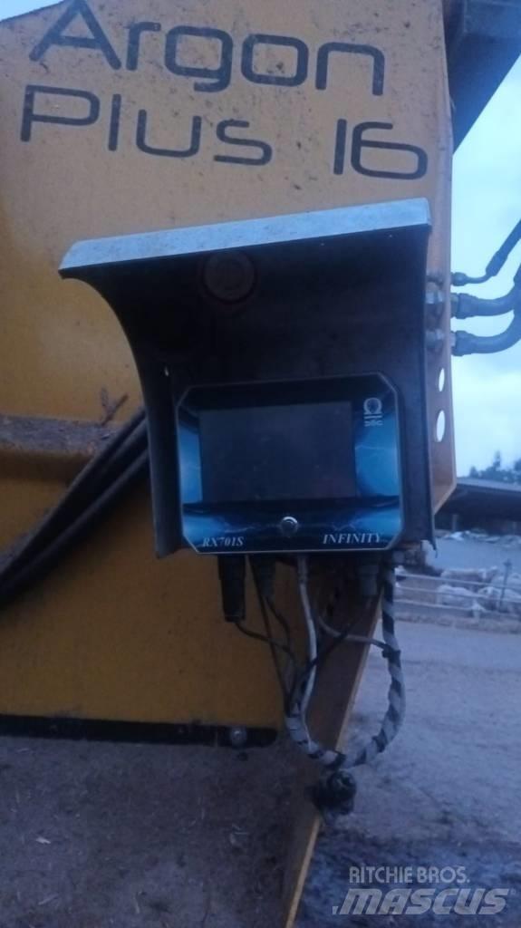  Matrix Argon Plus 16 Míchačky krmiva