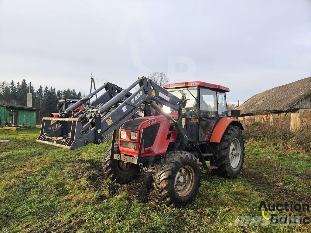 Belarus 922.5 Traktory