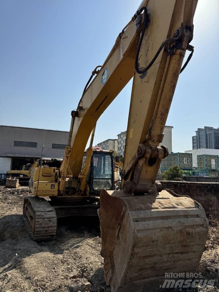 CAT 330C Pásová rýpadla