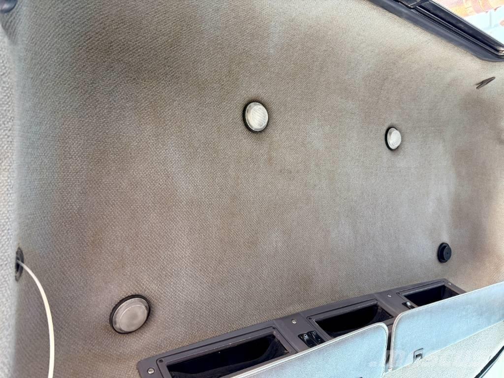 Mack CHU 613 Tahače