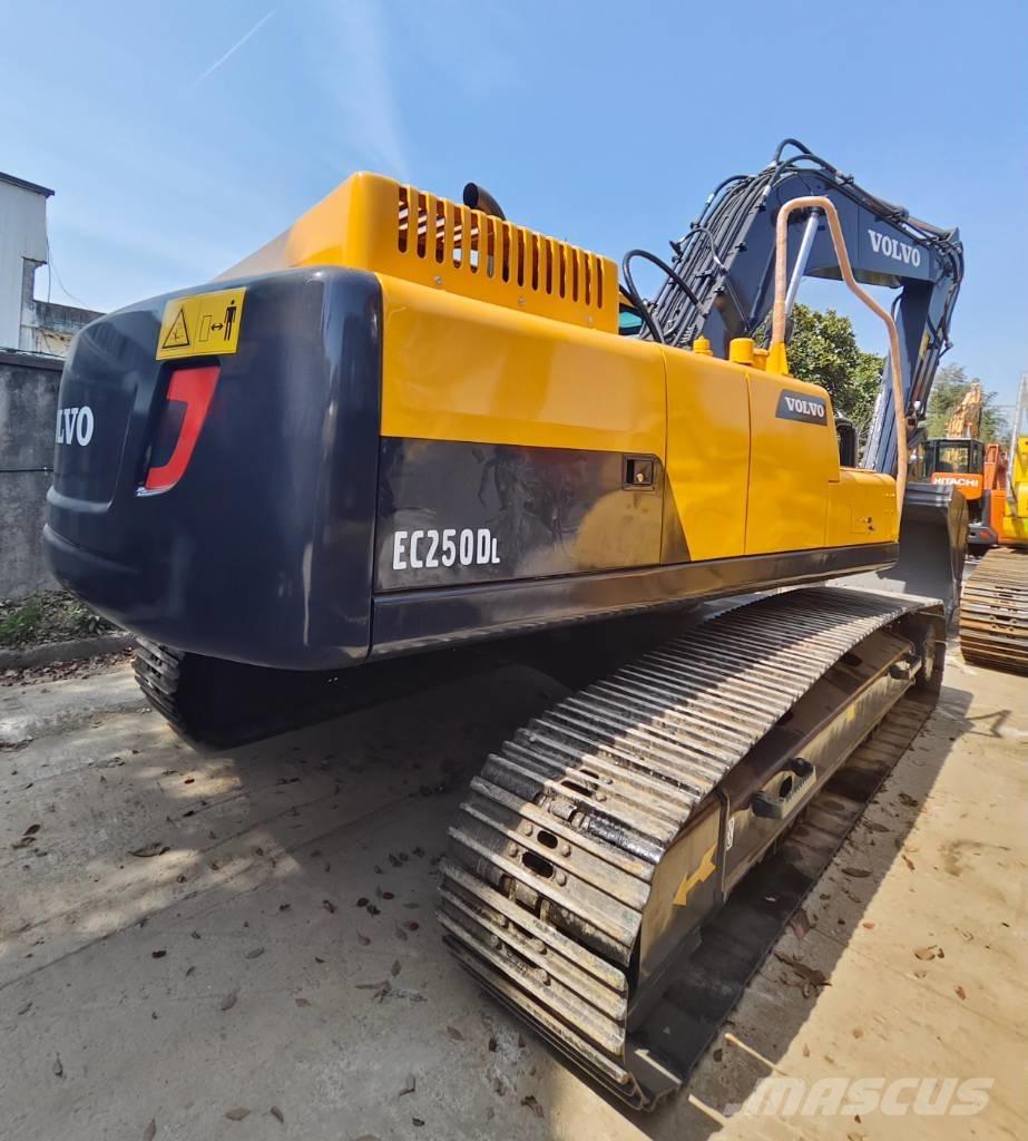 Volvo EX250DL Pásová rýpadla