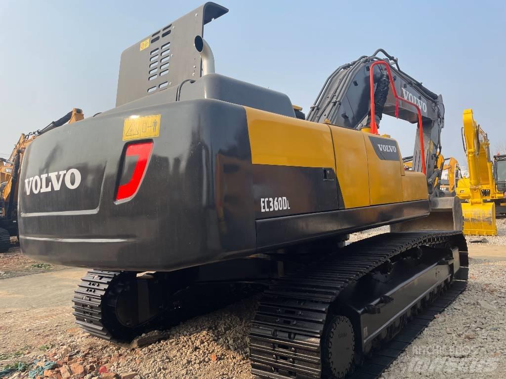 Volvo EC 360 Pásová rýpadla