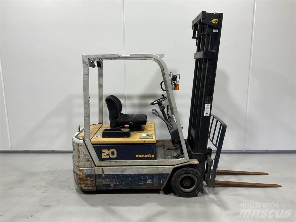 Komatsu FB20M-2E Akumulátorové vozíky