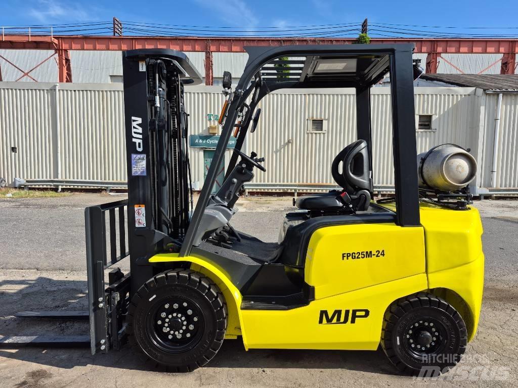  MJP FPG25M-24 Další