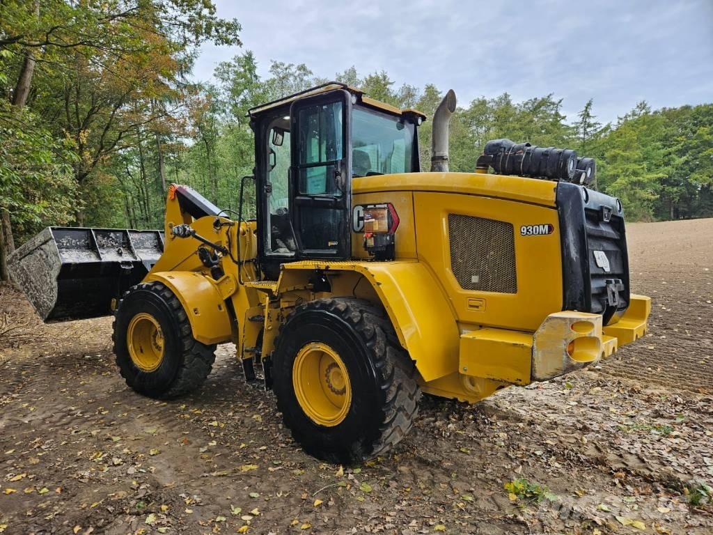 CAT 930 M Kolové nakladače