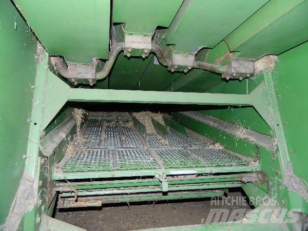 John Deere 960 Sklízecí mlátičky