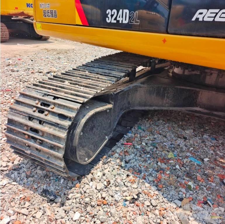 CAT 324 D2L Pásová rýpadla