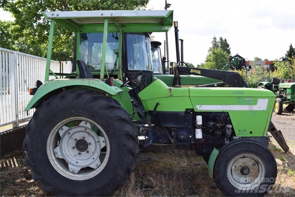 Deutz-Fahr D4507 Traktory