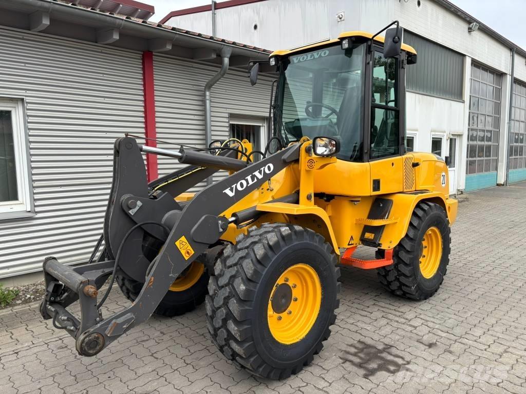 Volvo Radlader L30G Kolové nakladače