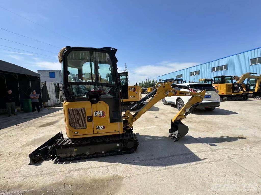 CAT 302 Mini rýpadla < 7t