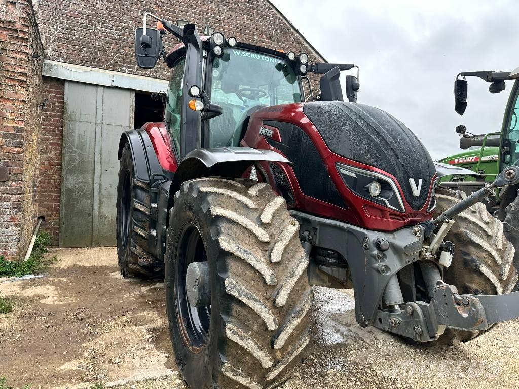 Valtra T 234 V Traktory