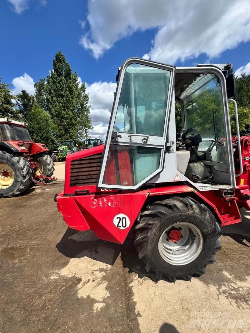 Weidemann 3006 Kolové nakladače
