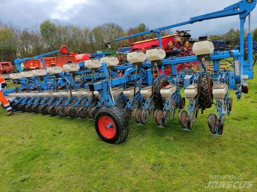 Siewnik monosen Mechanické secí stroje