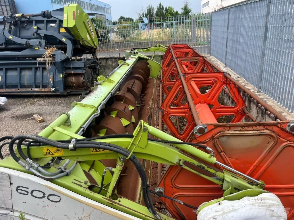 CLAAS C 600 Kombajnové hlavice