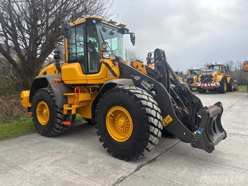 Volvo L90H Kolové nakladače