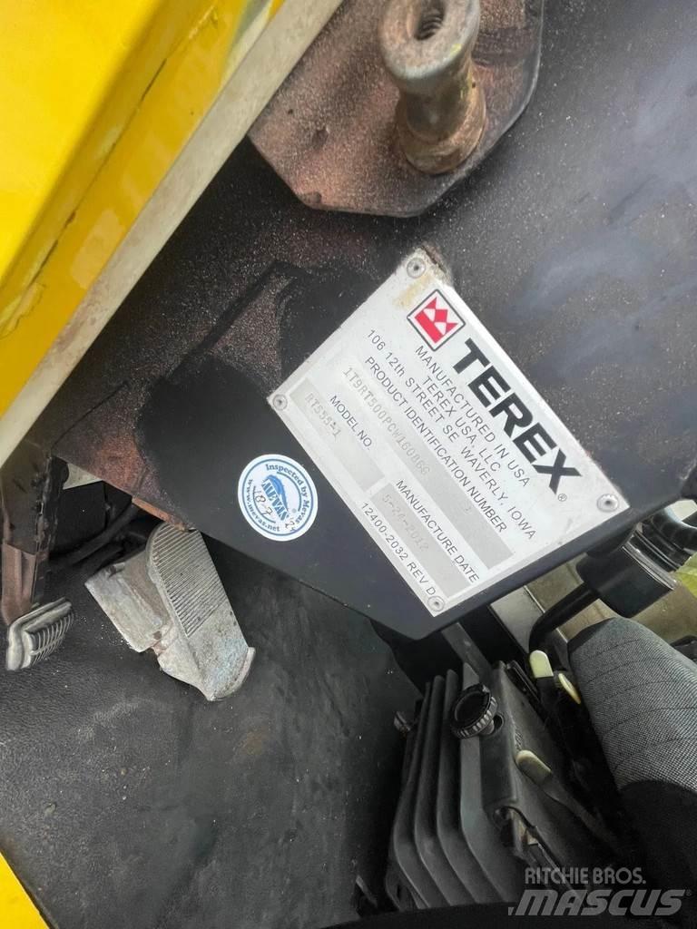 Terex RT555-1 Jeřáby pro těžký terén