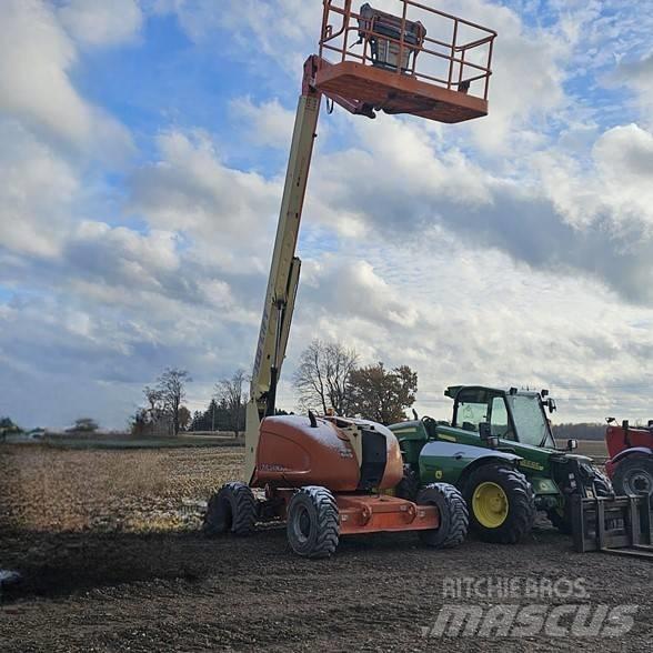 JLG 600AJ Kloubové plošiny
