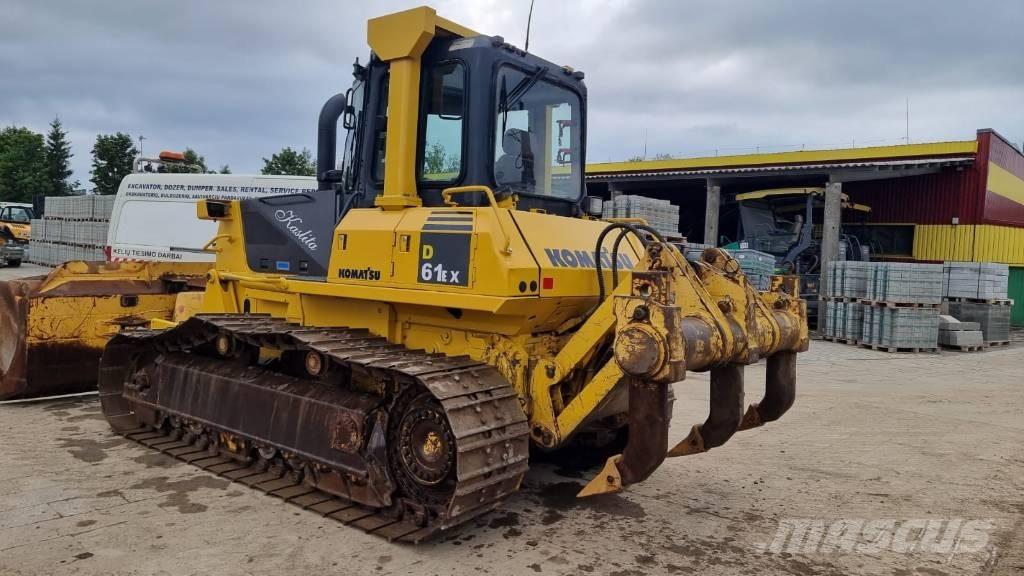 Komatsu D 61 EX-15 Pásové dozery