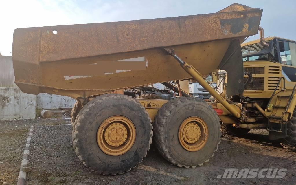 CAT 730 Kloubové dempry
