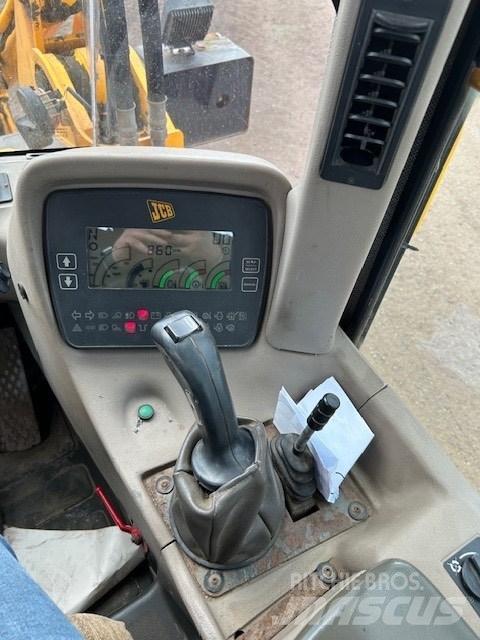 JCB 411 B Kolové nakladače