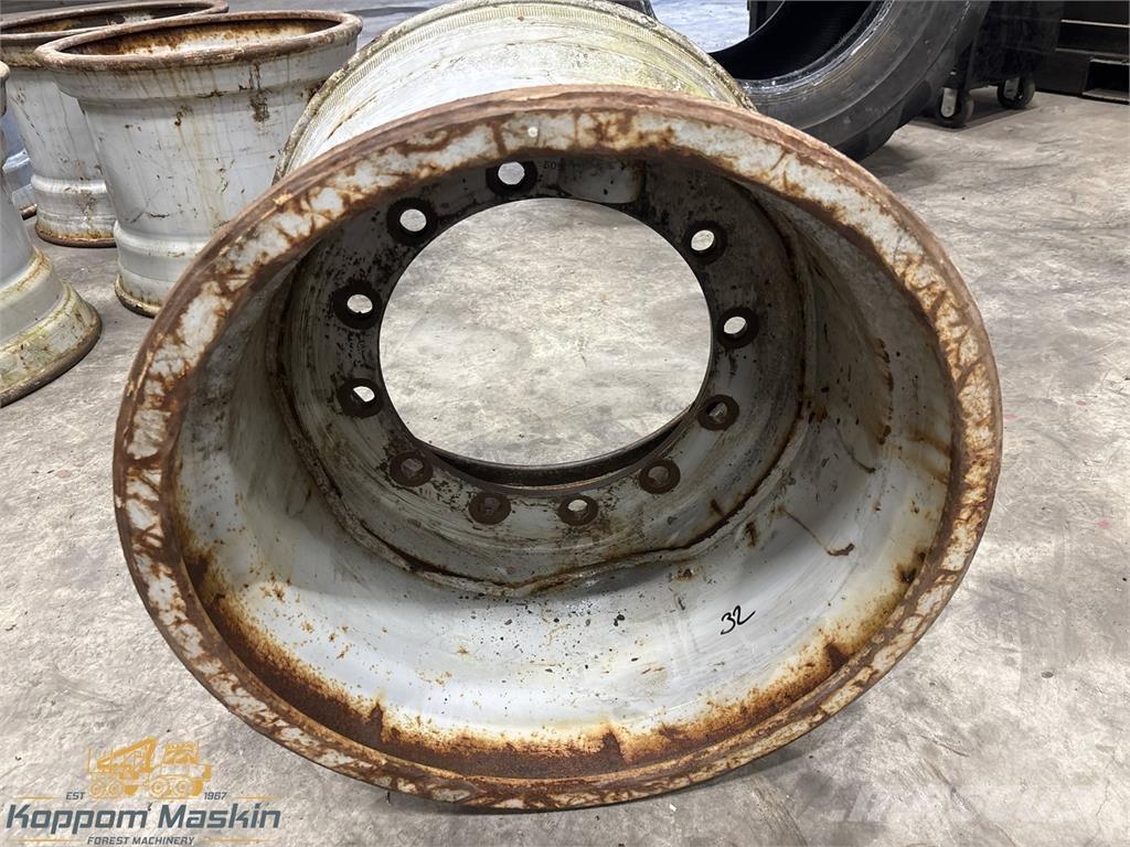 Valmet 890 20x26,5 Pneumatiky, kola a ráfky