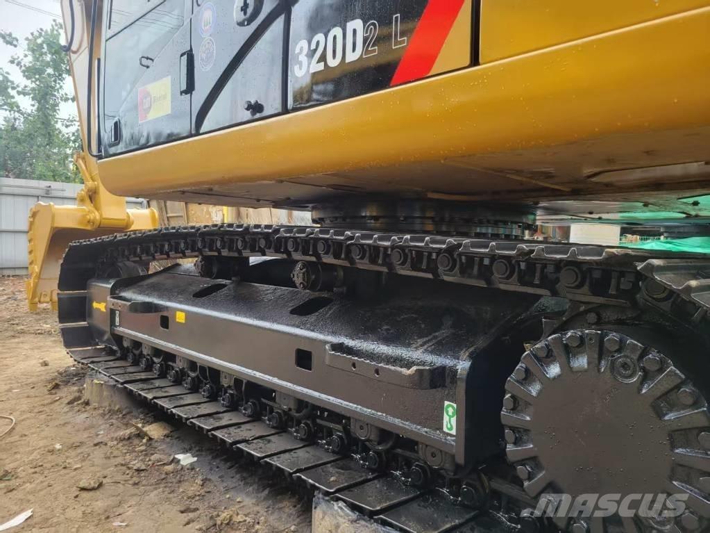 CAT 320 D L Pásová rýpadla