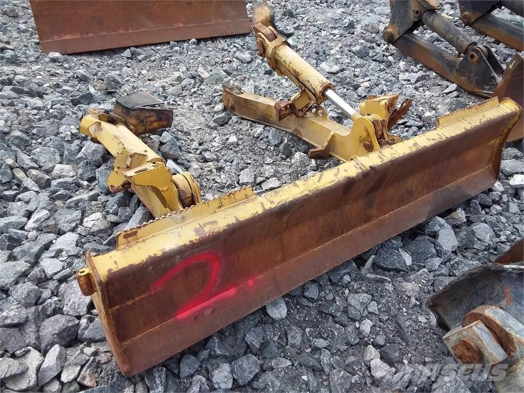 Tigercat 1075 Další komponenty