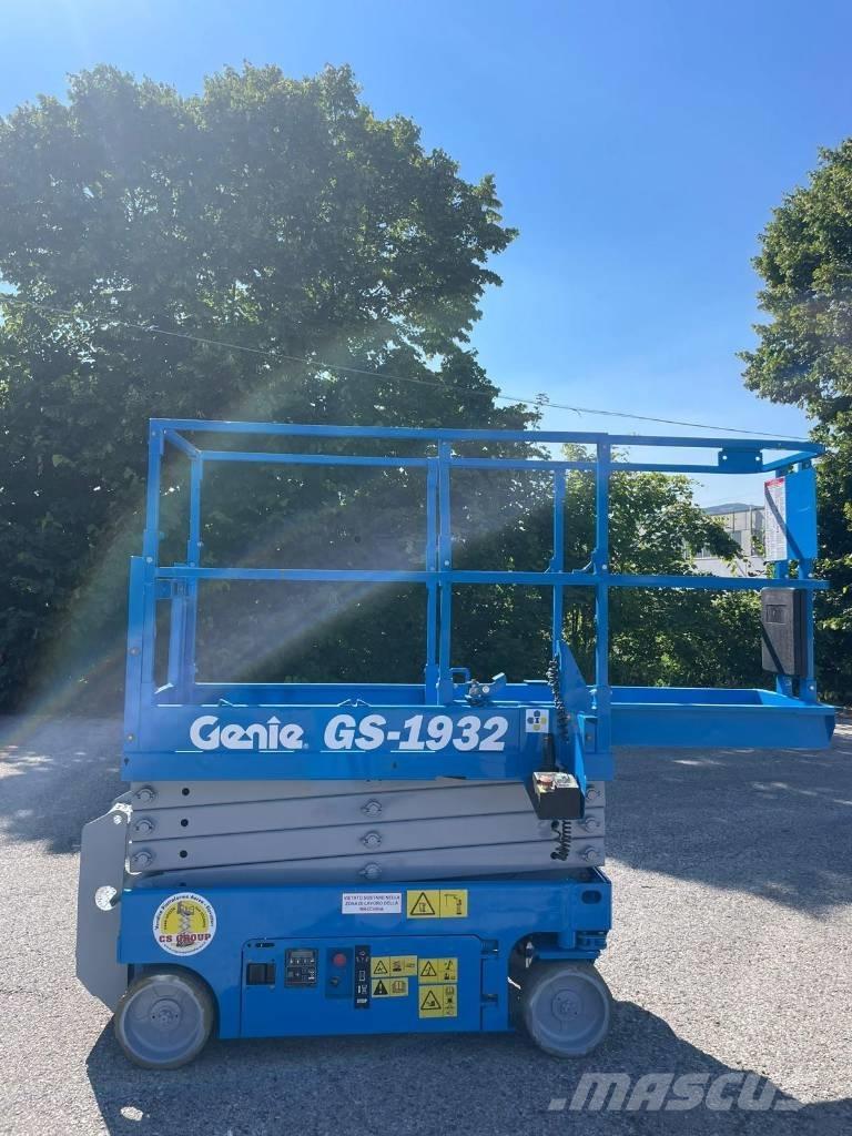 Genie GS 1932 Nůžková zvedací plošina
