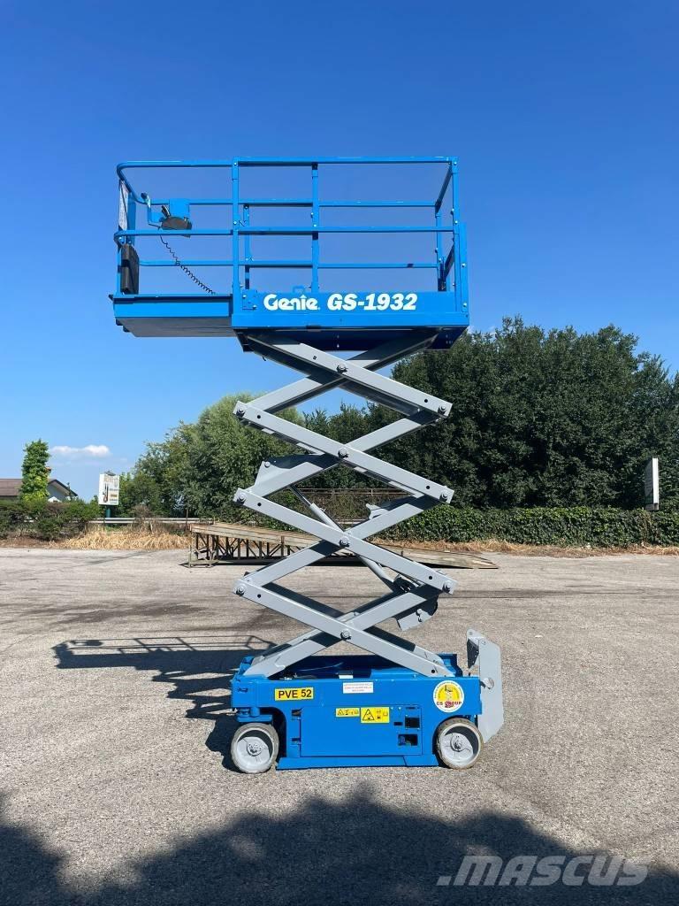 Genie GS 1932 Nůžková zvedací plošina