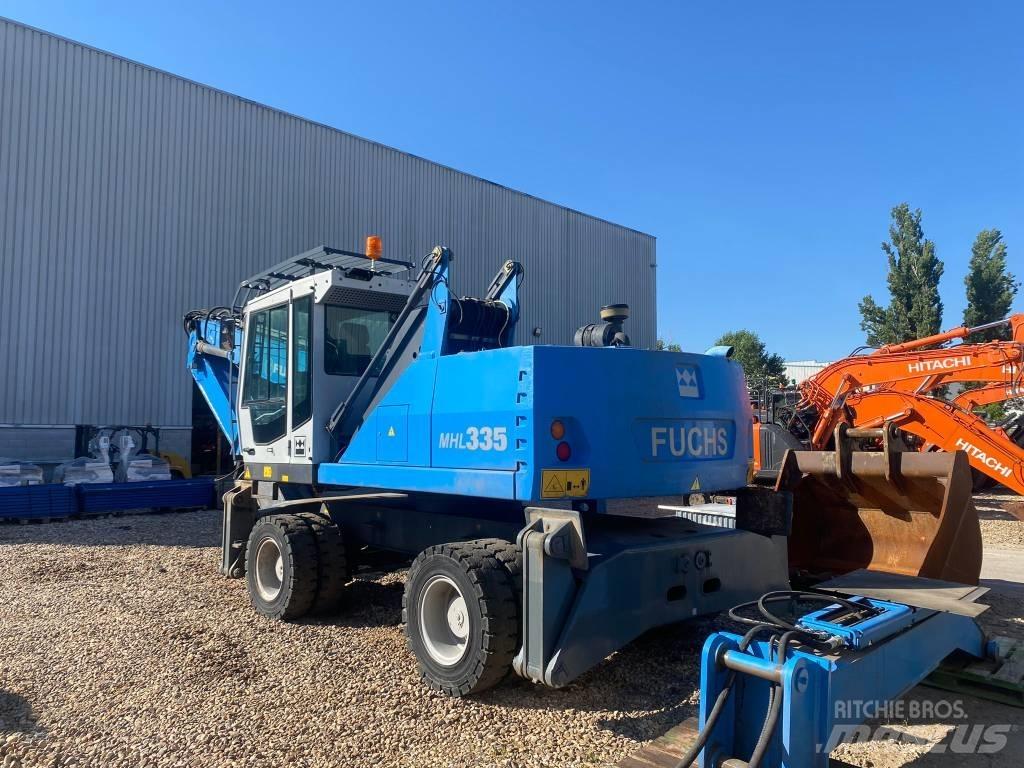 Fuchs MHL 335 Stroje pro manipulaci s odpadem