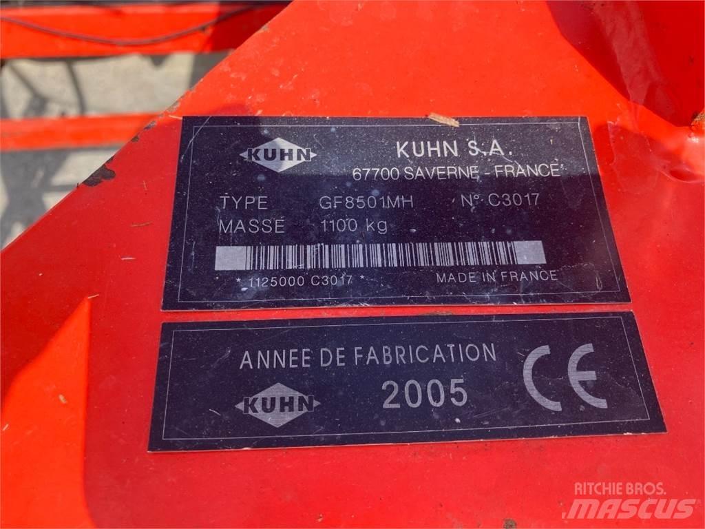 Kuhn GF 8501 MH Obraceče a shrabovače sena